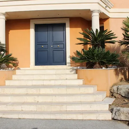 La Romarine サント・マキシム