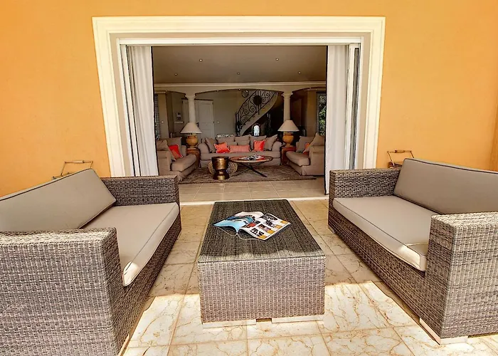 La Romarine Villa
