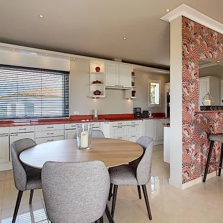 La Romarine 생트막시메